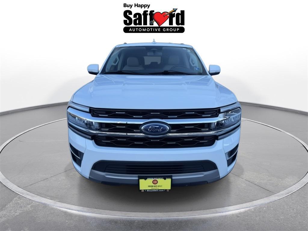 used 2024 Ford Expedition car, priced at $45,995