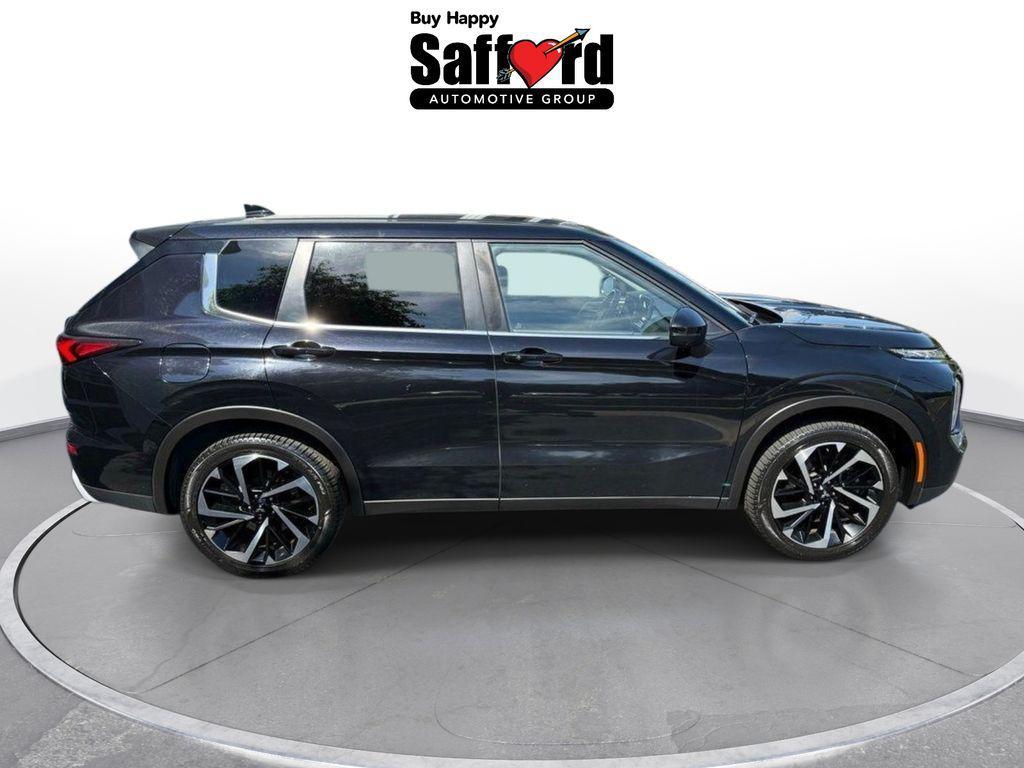 used 2024 Mitsubishi Outlander car, priced at $23,667