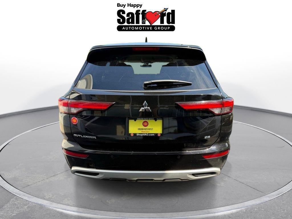 used 2024 Mitsubishi Outlander car, priced at $23,667
