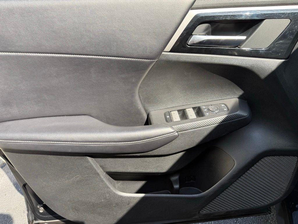 used 2024 Mitsubishi Outlander car, priced at $23,667