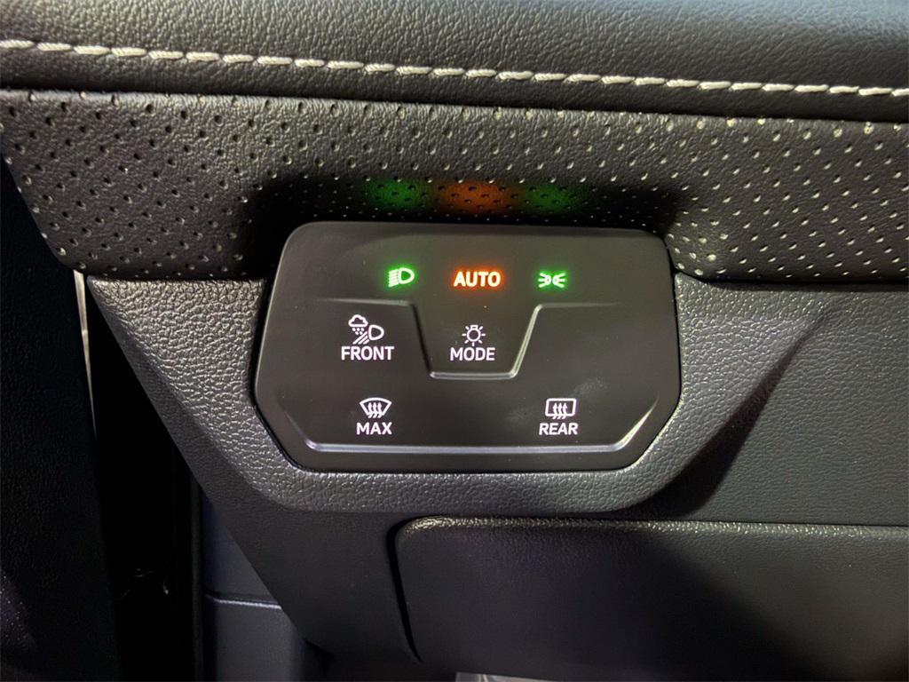 used 2024 Volkswagen Atlas car, priced at $28,995