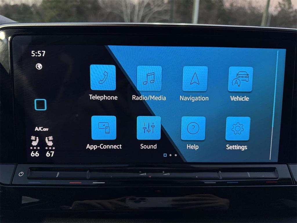 used 2024 Volkswagen Atlas car, priced at $28,995