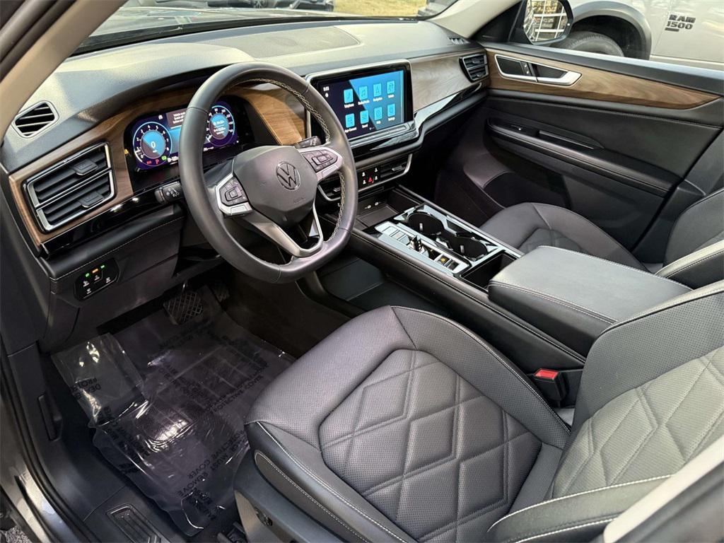used 2024 Volkswagen Atlas car, priced at $28,995