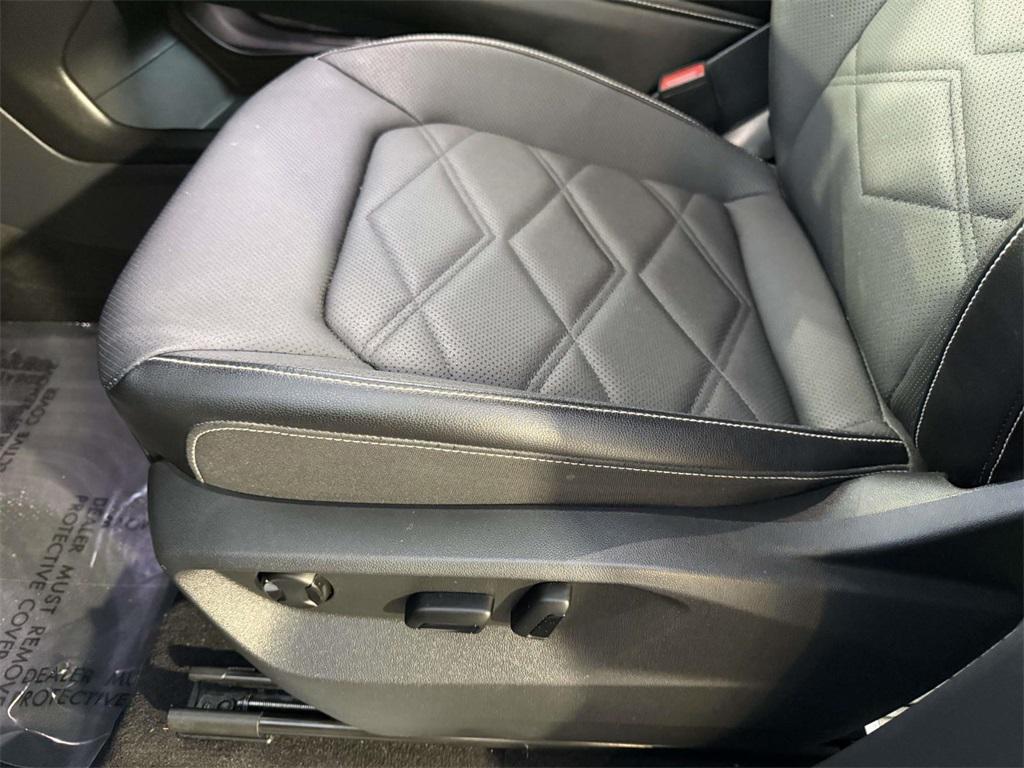 used 2024 Volkswagen Atlas car, priced at $28,995