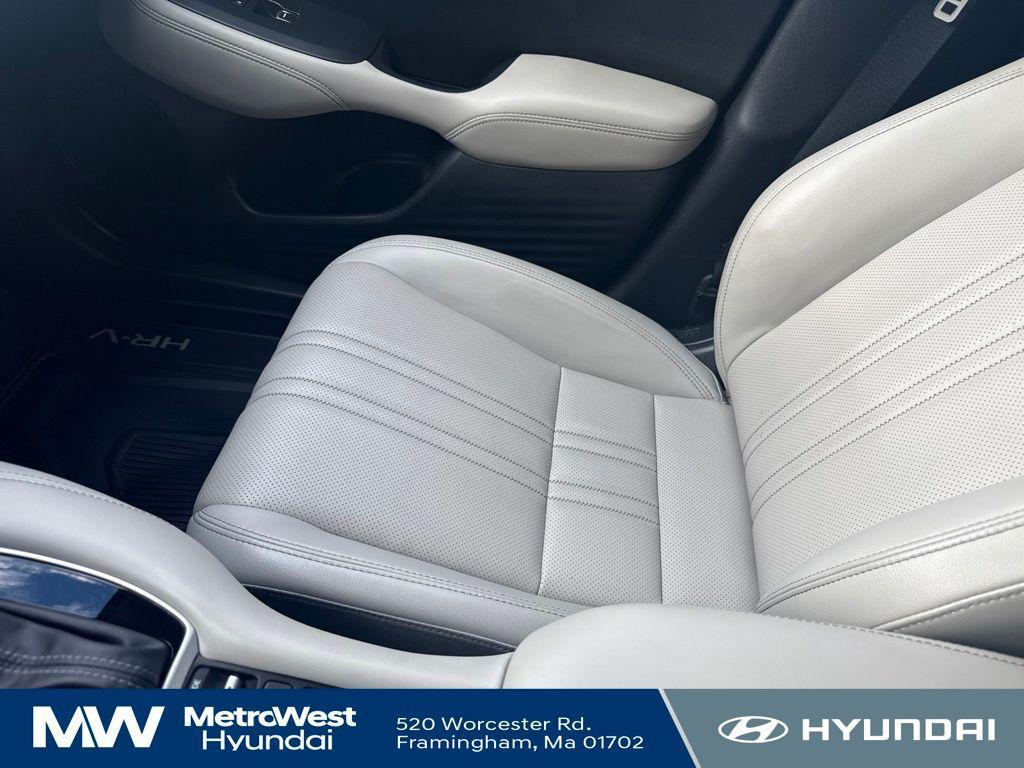 used 2025 Honda HR-V car, priced at $28,647