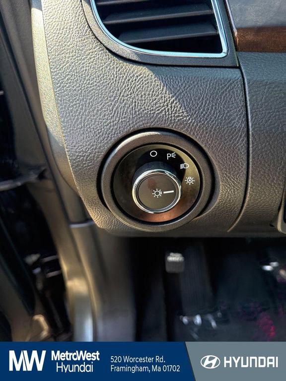 used 2018 Ford Taurus car, priced at $14,998