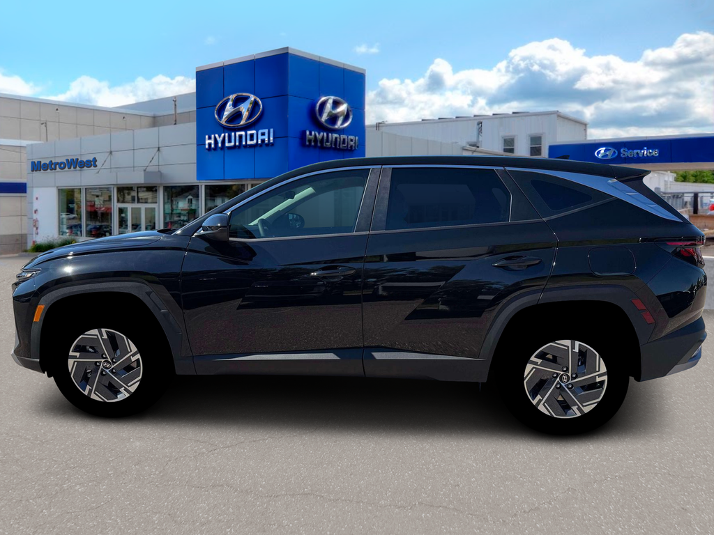 new 2026 Hyundai TUCSON Hybrid car, priced at $32,215