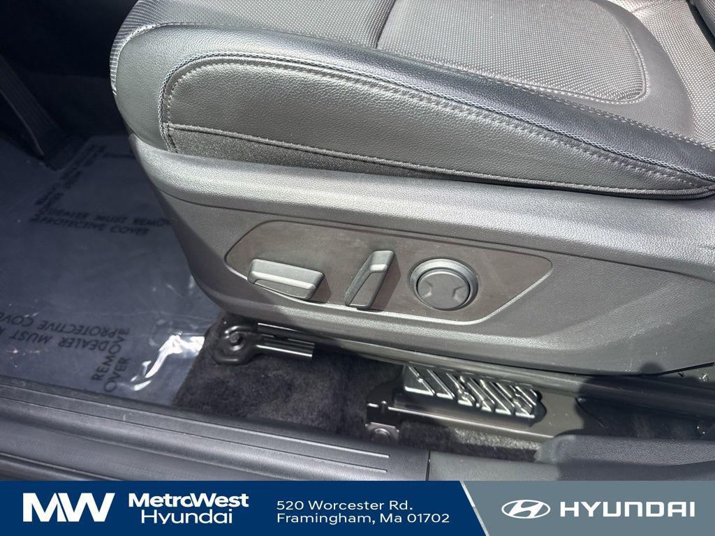 used 2024 Hyundai TUCSON Plug-In Hybrid car, priced at $36,647