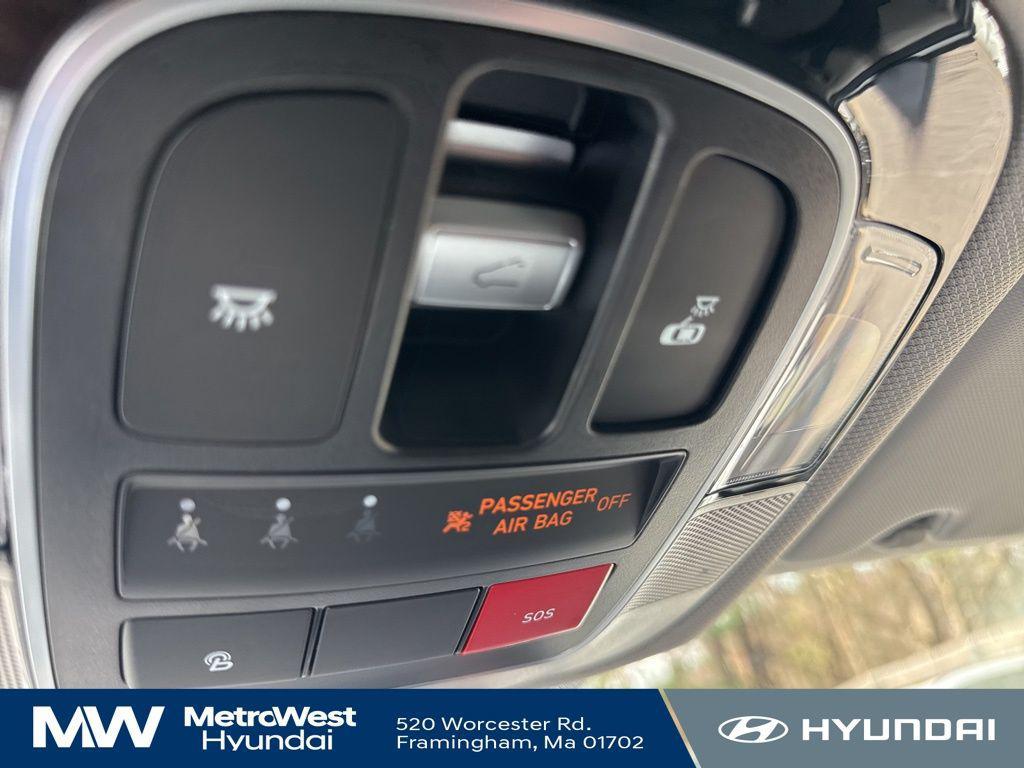 used 2024 Hyundai TUCSON Plug-In Hybrid car, priced at $36,647