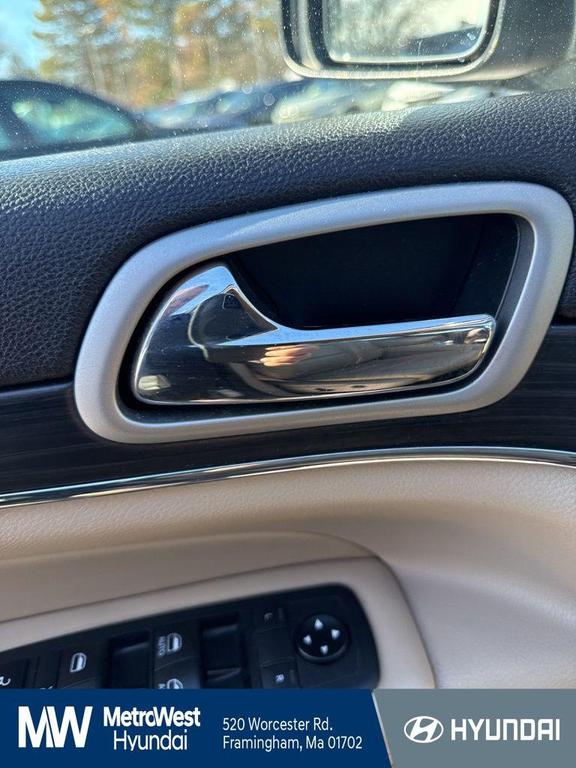 used 2020 Jeep Grand Cherokee car, priced at $16,998