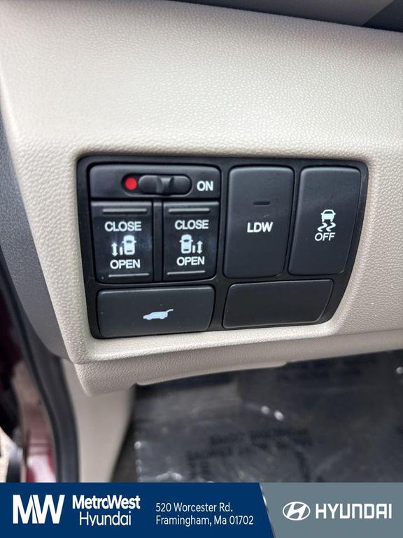 used 2014 Honda Odyssey car, priced at $12,498