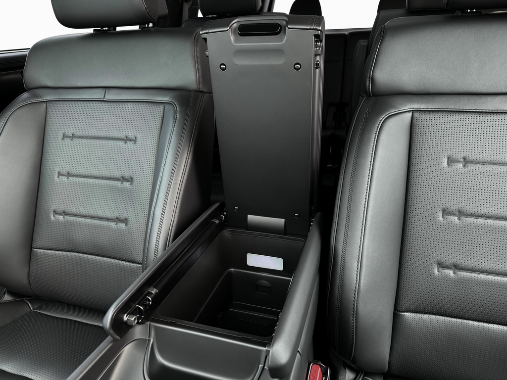 new 2025 Hyundai Santa Fe car, priced at $46,038