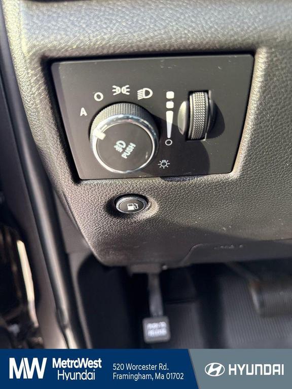 used 2019 Jeep Grand Cherokee car, priced at $23,998