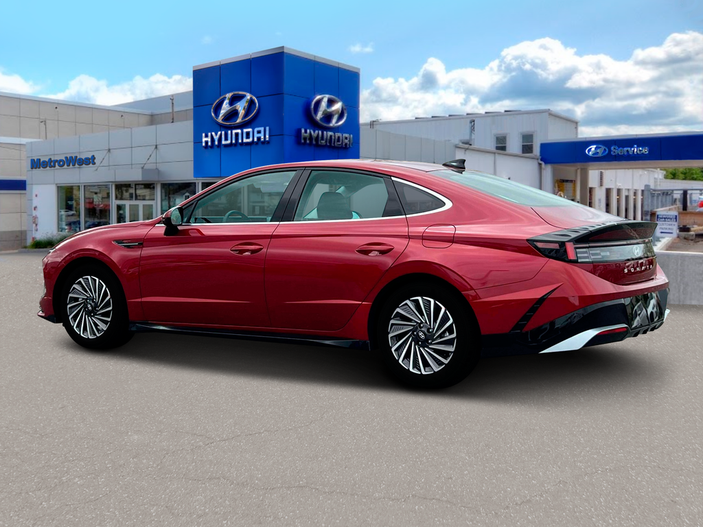 new 2025 Hyundai Sonata Hybrid car, priced at $32,357