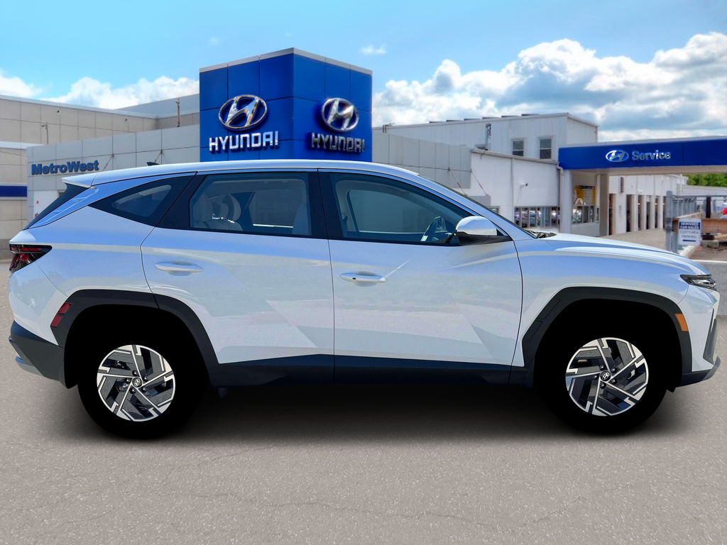 new 2026 Hyundai TUCSON Hybrid car, priced at $32,100