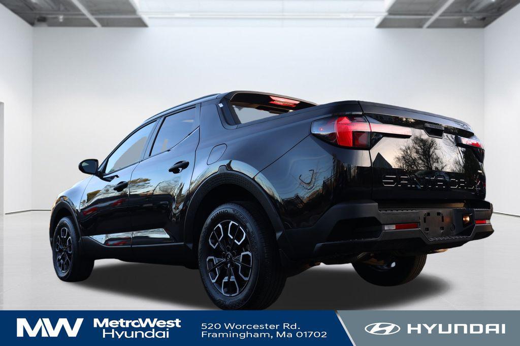 used 2023 Hyundai SANTA CRUZ car, priced at $24,998