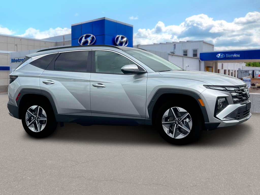 new 2025 Hyundai TUCSON Hybrid car, priced at $36,410