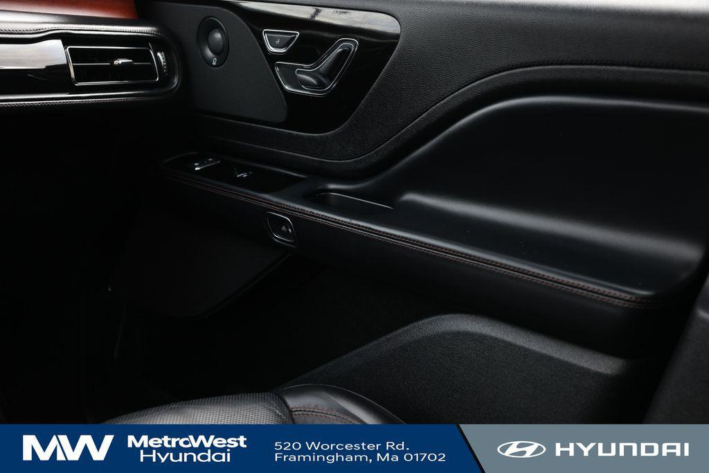 used 2020 Lincoln Aviator car, priced at $29,981