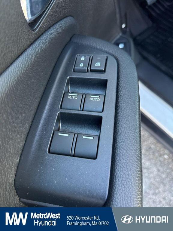 used 2022 Honda Pilot car, priced at $28,798