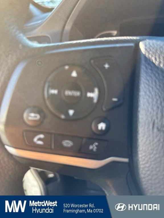 used 2022 Honda Pilot car, priced at $28,798