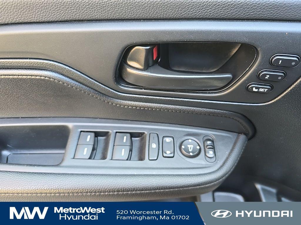 used 2023 Honda Odyssey car, priced at $31,998