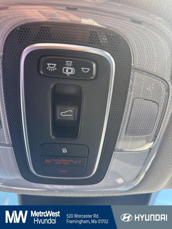 used 2022 Hyundai Elantra car, priced at $18,998