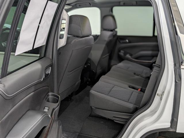 2020 Summit White GMC Yukon