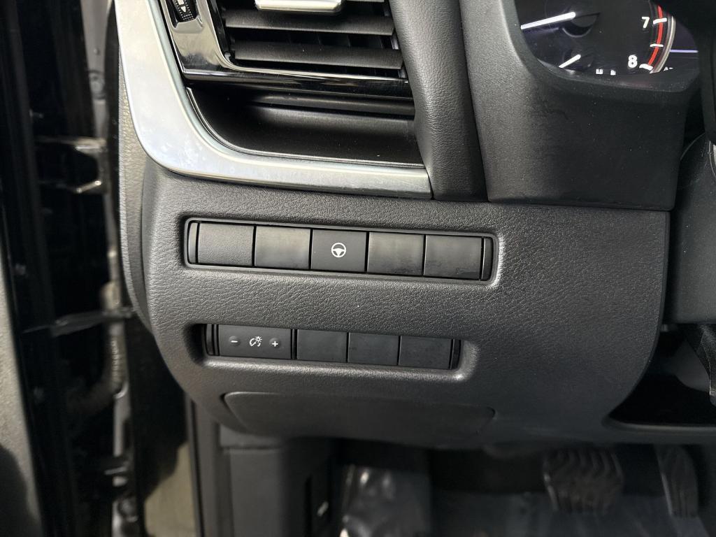 used 2021 Nissan Rogue car, priced at $19,997