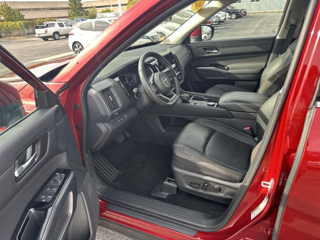 used 2024 Nissan Pathfinder car, priced at $34,497