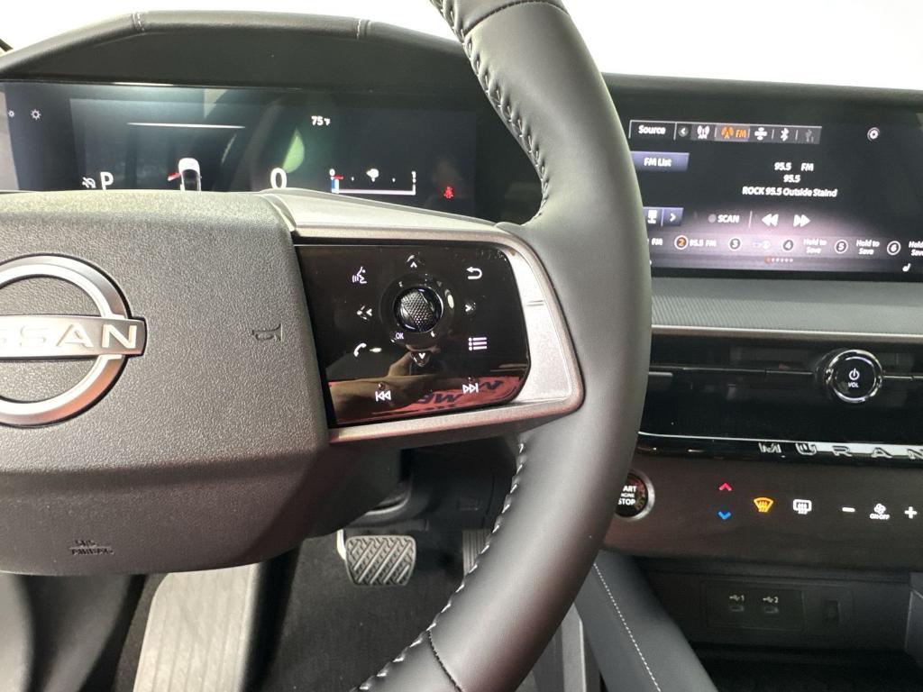 new 2025 Nissan Murano car, priced at $33,110