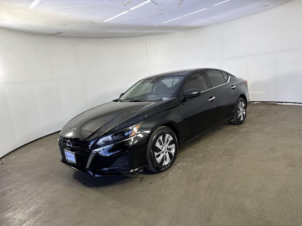 used 2025 Nissan Altima car, priced at $22,597