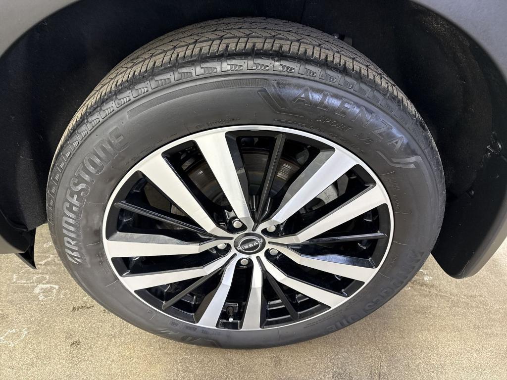 used 2024 Nissan Pathfinder car, priced at $38,997