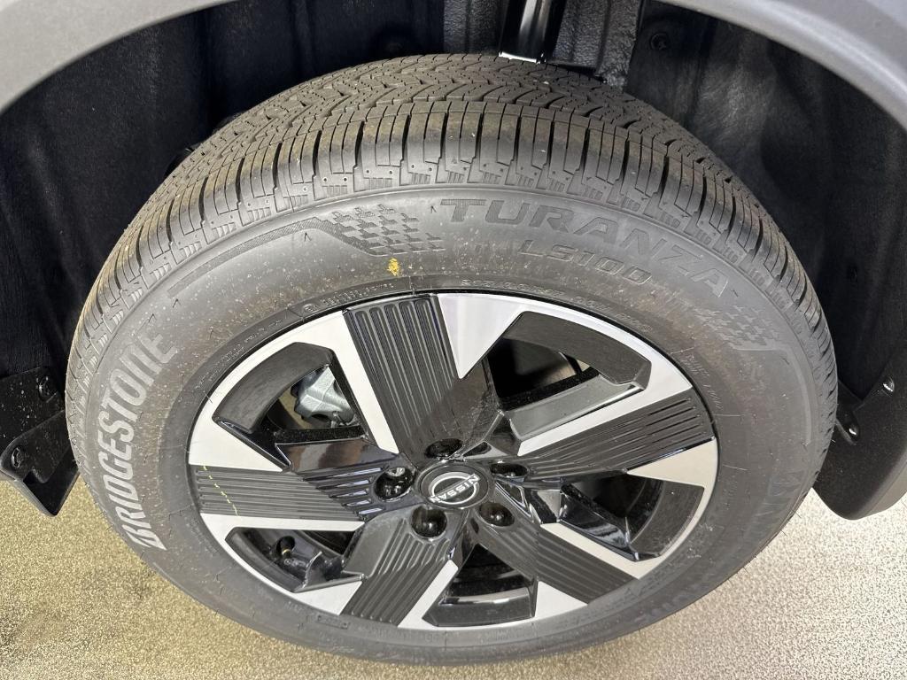 new 2025 Nissan Kicks car, priced at $20,993