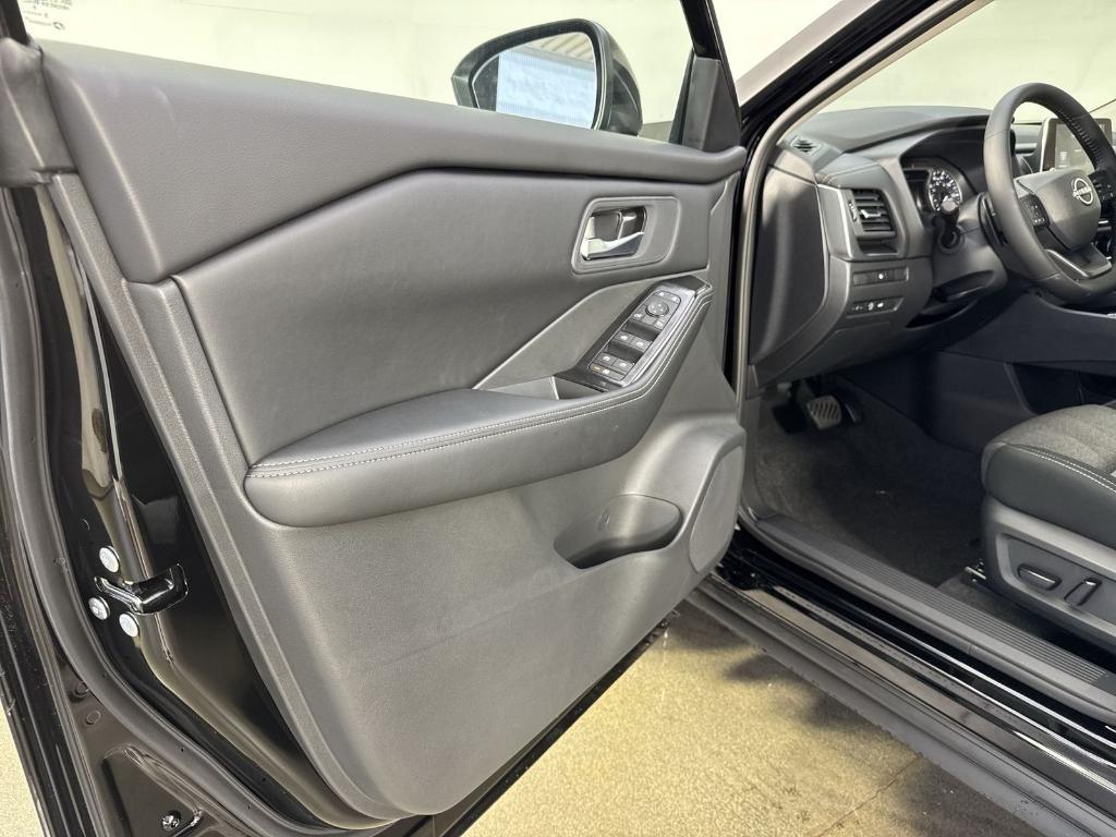 new 2026 Nissan Rogue car, priced at $27,703