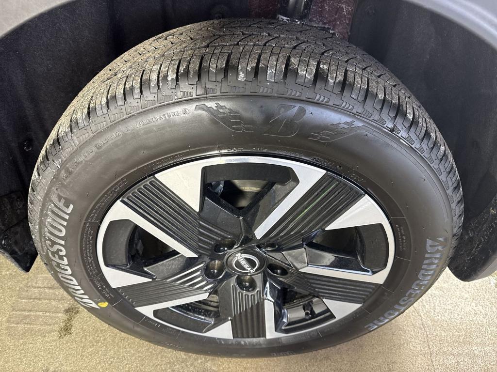 new 2026 Nissan Kicks car, priced at $26,055