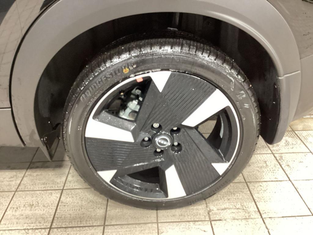 new 2026 Nissan Kicks car, priced at $28,230