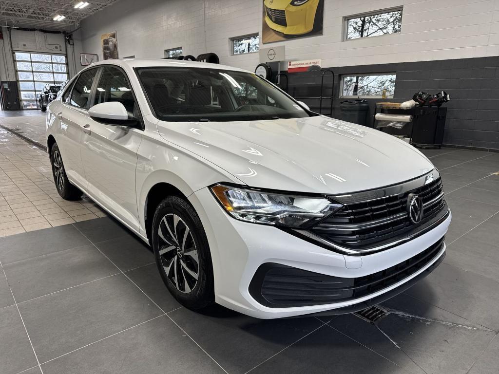 used 2024 Volkswagen Jetta car, priced at $16,997