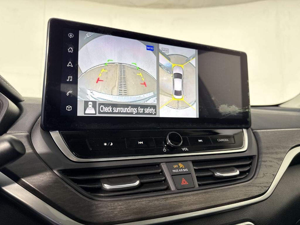 used 2023 Nissan Altima car, priced at $23,371