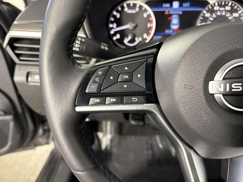 used 2023 Nissan Altima car, priced at $23,371