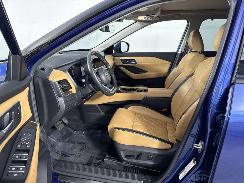 used 2023 Nissan Rogue car, priced at $27,897