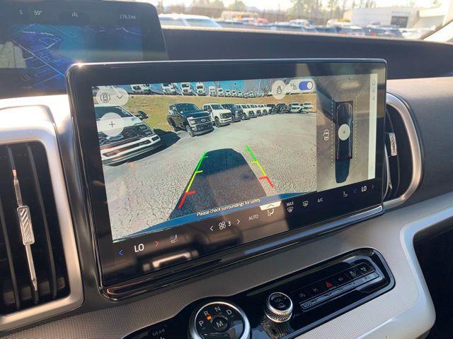 new 2025 Ford Expedition car, priced at $66,884