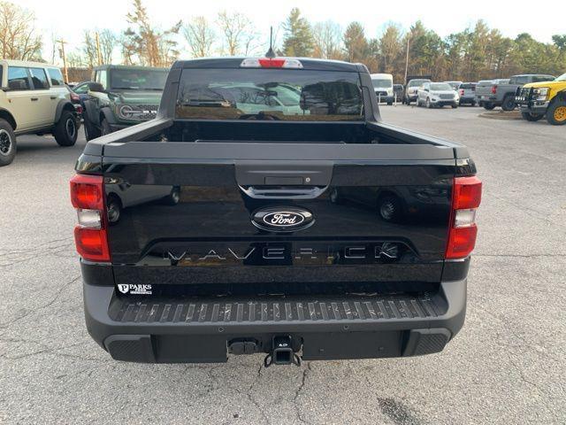 new 2025 Ford Maverick car, priced at $36,040