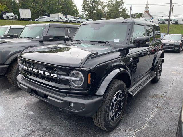 new 2025 Ford Bronco car, priced at $50,062