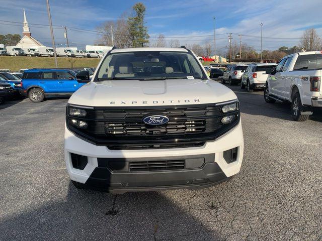 new 2025 Ford Expedition car, priced at $65,986