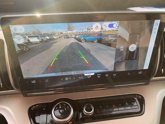 new 2025 Ford Expedition car, priced at $65,986