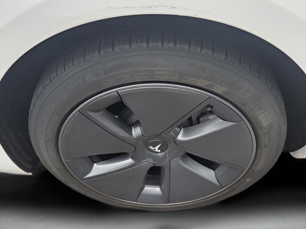 used 2022 Tesla Model 3 car, priced at $27,225
