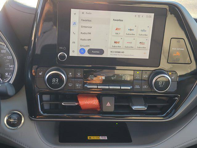 used 2023 Toyota Highlander car, priced at $36,819