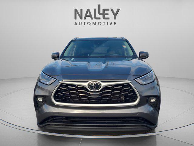 used 2024 Toyota Highlander car, priced at $35,994