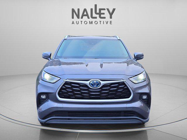 used 2023 Toyota Highlander Hybrid car, priced at $34,404
