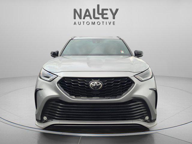 used 2023 Toyota Highlander car, priced at $36,901